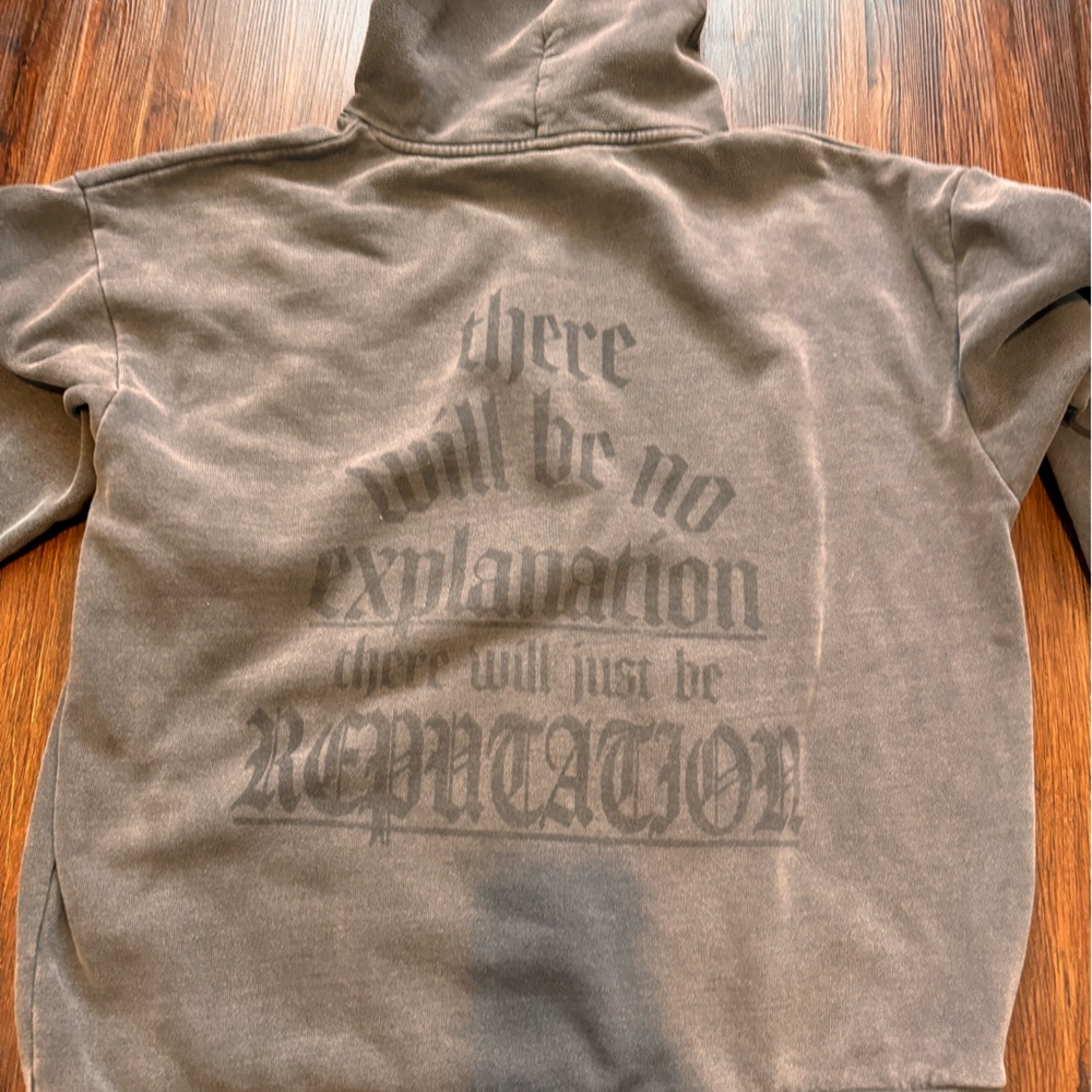 Taylor swift Reputation hoodie sold out